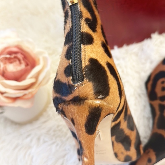 TAMARA MELLON Charge Ankle 90 Leopard Fur heel ankle booties women size 36 6 - Picture 8 of 8